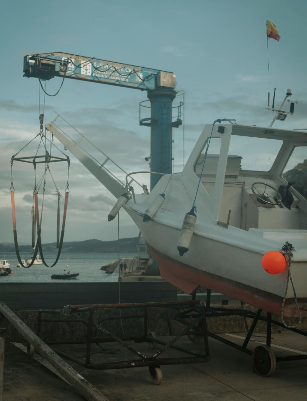 Close up of a boat being transported by boat freight companies