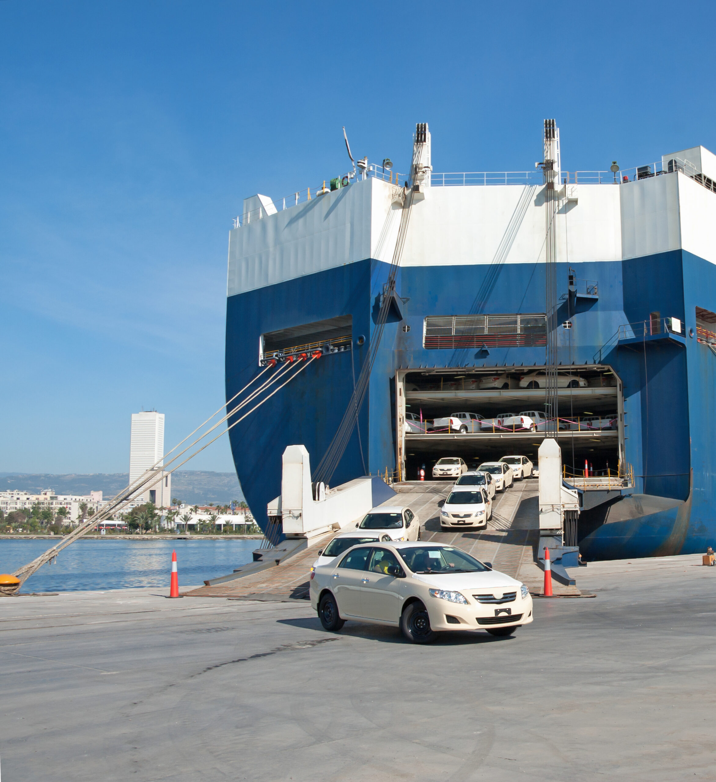 White car preparing for sea freight australia to new zealand.